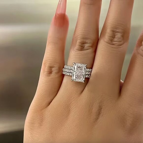 NEW 18k White Gold Diamond Emerald Cut Ring Band Pave Diamond Band - Picture 4 of 4